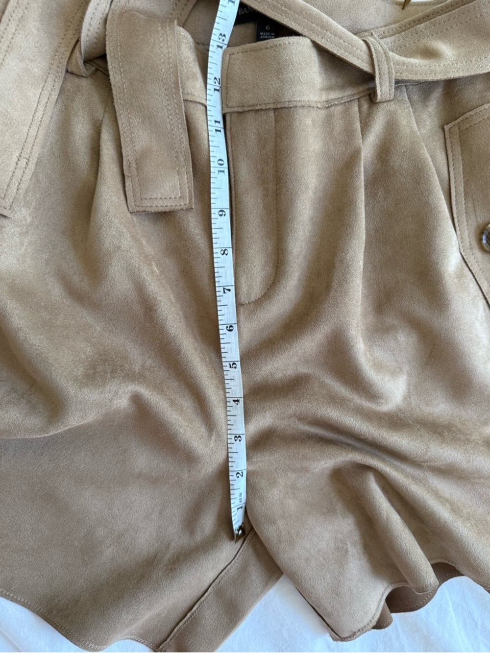 Banana Republic Faux Suede Tie Waist Shorts Tan High Rise Belted Size 6 - Picture 6 of 7